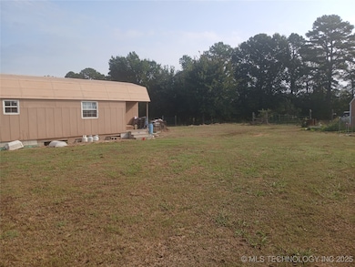 20449 E Cass Rd, Stigler, OK 74462 - photo 7