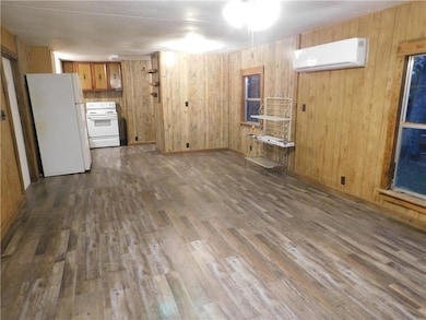 12460 A Robertson Rd, Tickfaw, LA 70466 - photo 5