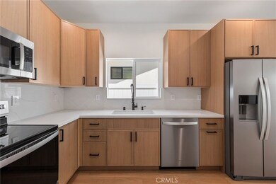 21826 Cohasset St, Los Angeles, CA 91303 - photo 6