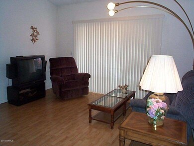 Lemon Tree Living Rm