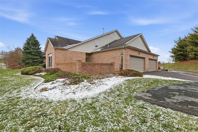 1004 Park Place Ln unit 1004, Canonsburg, PA 15317 - photo 2