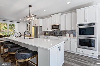 1040 Highpoint Trail, Laurel, MD 20707 - photo 4