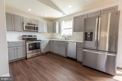 1875 Giles Mill Rd, Bunker Hill, WV 25413 - photo 5