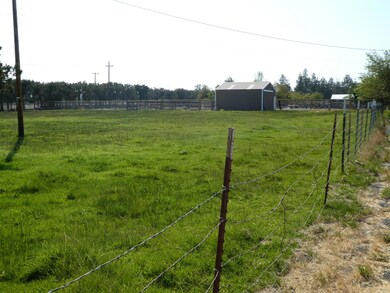 8515 77th - 2
