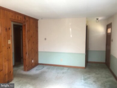 355 W Vine St, Hatfield, PA 19440 - photo 5