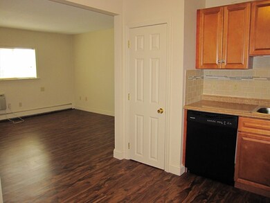 720 Main St unit 4, South Weymouth, MA 02190 - photo 4