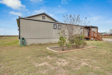 106 Cloudberry Ln, Elgin, TX 78621 - photo 5