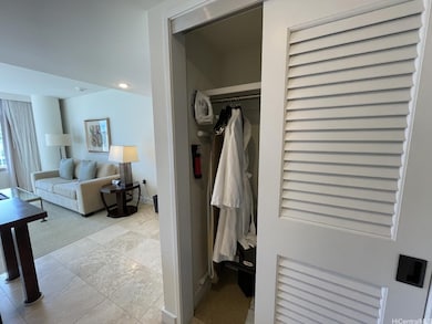 223 Saratoga Rd unit 1321, Honolulu, HI 96815 - photo 6