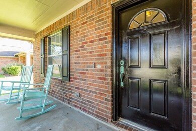 2817 Waterside Trail, Pearland, TX 77584 - photo 2