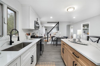 374 Crandall Rd, Tiverton, RI 02878 - photo 7