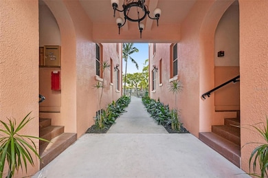 1221 N Palm Ave unit 207, Sarasota, FL 34236 - photo 3