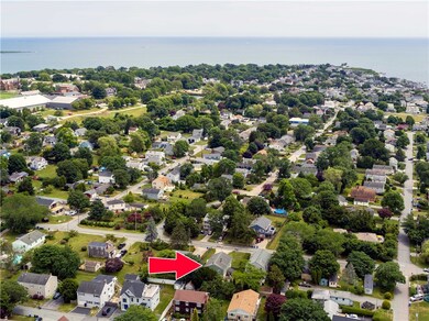 130 Newport Ave, Middletown, RI 02842 - photo 4