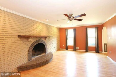 10 Kaywood Ct, Silver Spring, MD 20905 - photo 4