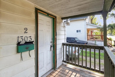 62a23f6ad735ffffaa5dc74e7030b1e6-uncropp