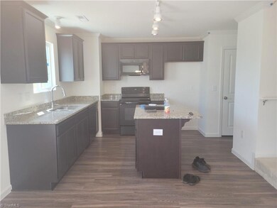 4002 Tenderten Way, Greensboro, NC 27405 - photo 4