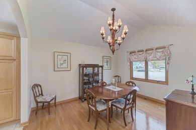 1181 Fairchild Dr, Wilmington, IL 60481 - photo 3