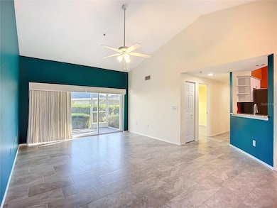 6330 Green Oak Cir unit 6330, Bradenton, FL 34203 - photo 2