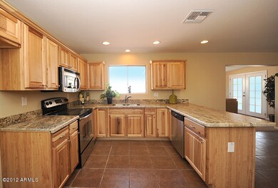 KITCHEN 1