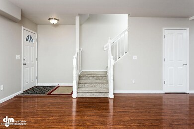 Living Room_Entryway 9879-SMALL