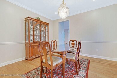 ** Elegant Dining Room **