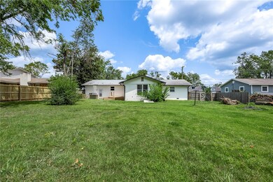 705 NW 7th St, Bentonville, AR 72712 - photo 4