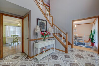 806 Robinwood St, Burgaw, NC 28425 - photo 5