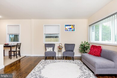 909 Cord St, Middle River, MD 21220 - photo 5