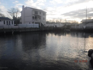 2513 Hiering Rd, Toms River, NJ 08753 - photo 4