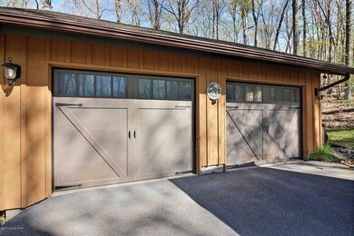 356 Timberlake Rd, Stroudsburg, PA 18360 - photo 4