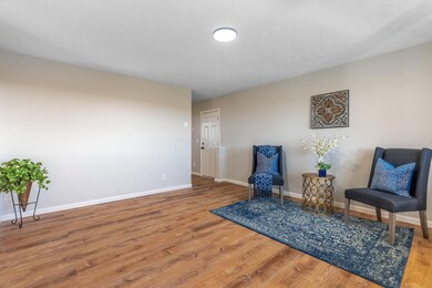 8953 Davisson Rd, Mechanicsburg, OH 43044 - photo 3