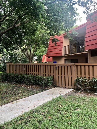 8183 Severn Dr unit C, Boca Raton, FL 33433 - photo 3