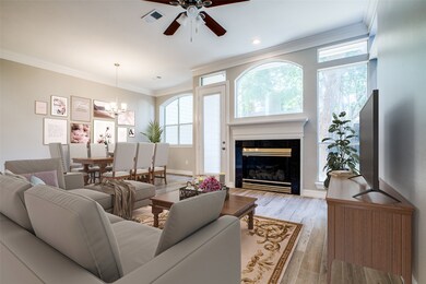 2018 Driscoll St, Houston, TX 77019 - photo 3