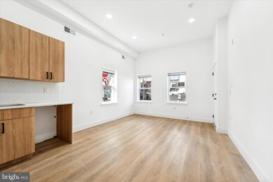 2424 W Thompson St unit 3, Philadelphia, PA 19121 - photo 6