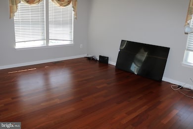 911 Tipton Rd, Middle River, MD 21220 - photo 4