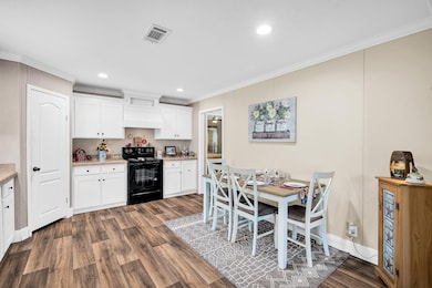 14 CREM - 2847 Wire Rd-27