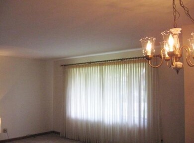 3030 Midland Dr, Erie, PA 16506 - photo 2