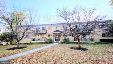 10636 Montrose Ave unit 201, Bethesda, MD 20814 - photo 2