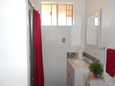 1054 E 149th St, Compton, CA 90220 - photo 4