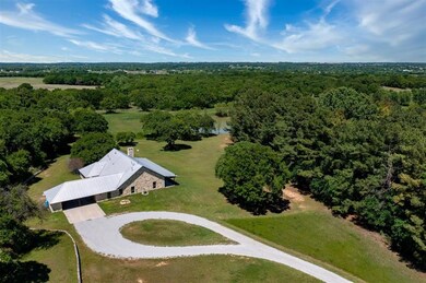 1070 S Reno Rd, Springtown, TX 76082 - photo 3