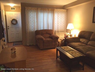 22A Croft Ct, Staten Island, NY 10306 - photo 5