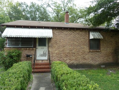 1073 Murray Dr, Jacksonville, FL 32205 - photo 2