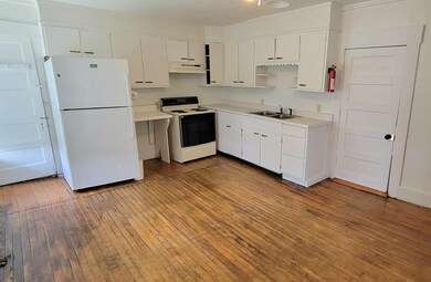 40 Foster St, Barre, VT 05641 - photo 2