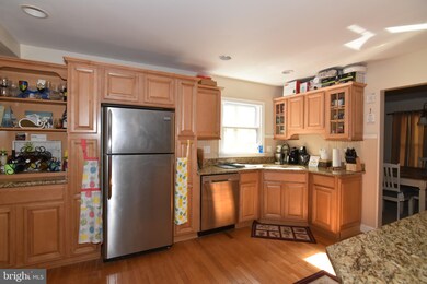 2034 Victoria Dr, Stafford, VA 22554 - photo 5