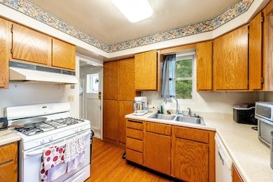 838 S Sheridan Ave, Sheridan, WY 82801 - photo 7