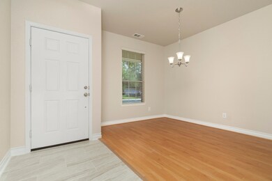 2527 Camden Park Dr, Conroe, TX 77385 - photo 4