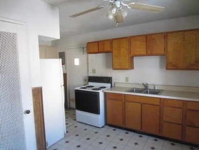 5057 Winslow Dr, Columbus, OH 43213 - photo 3