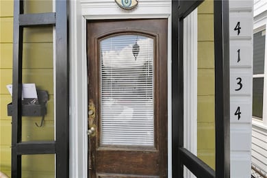 4134 Constance St, New Orleans, LA 70115 - photo 2