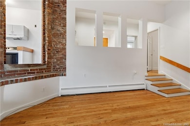 239 Bradley St unit 1, New Haven, CT 06510 - photo 2