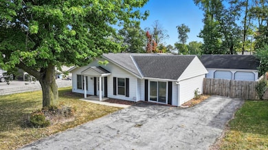 6305 Bluffton Rd, Fort Wayne, IN 46809 - photo 2