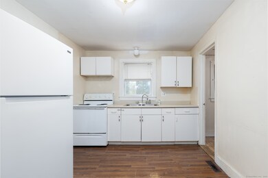 22 Lakeview St, East Hampton, CT 06424 - photo 6